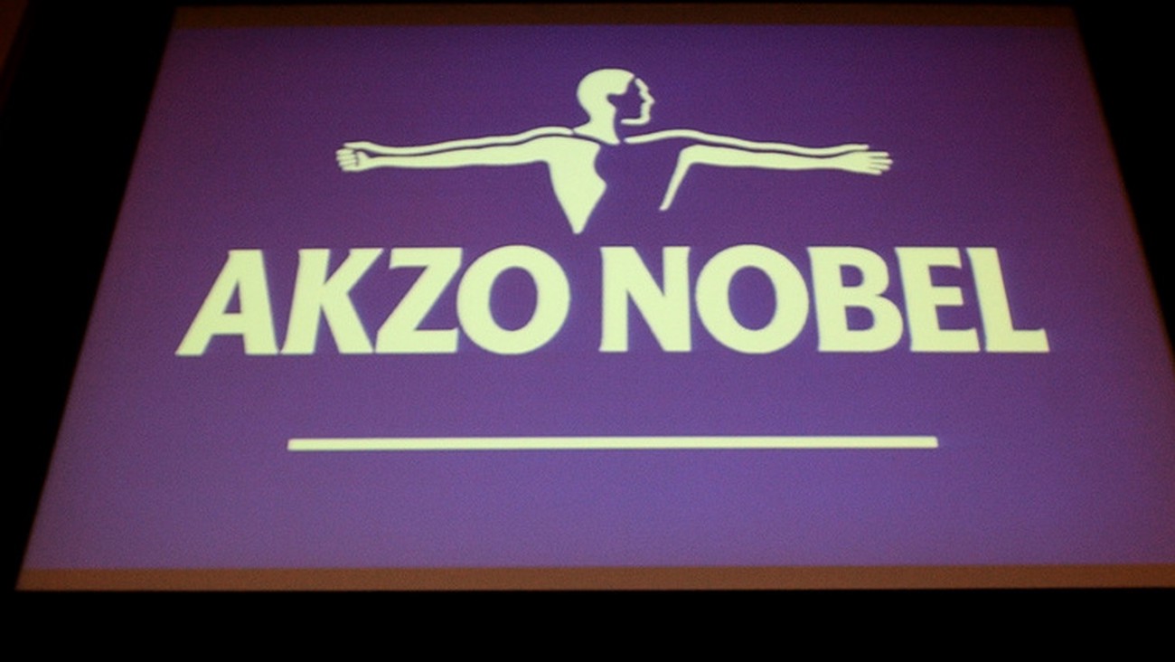 Akzo