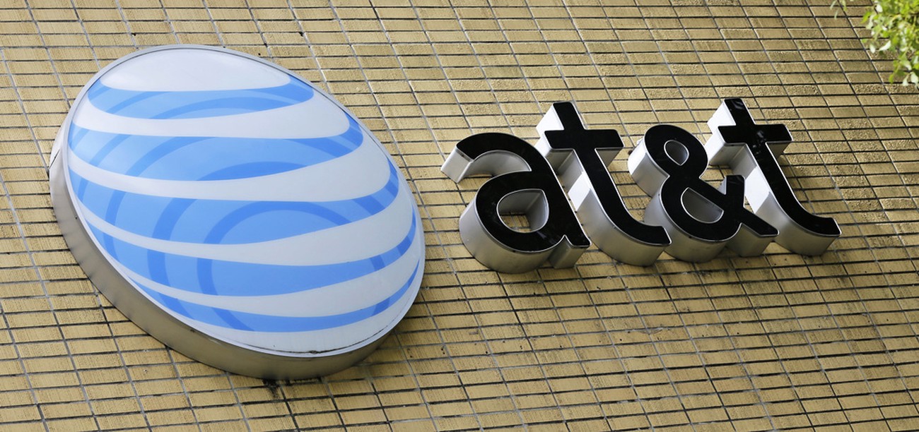 AT&T backar efter rapport