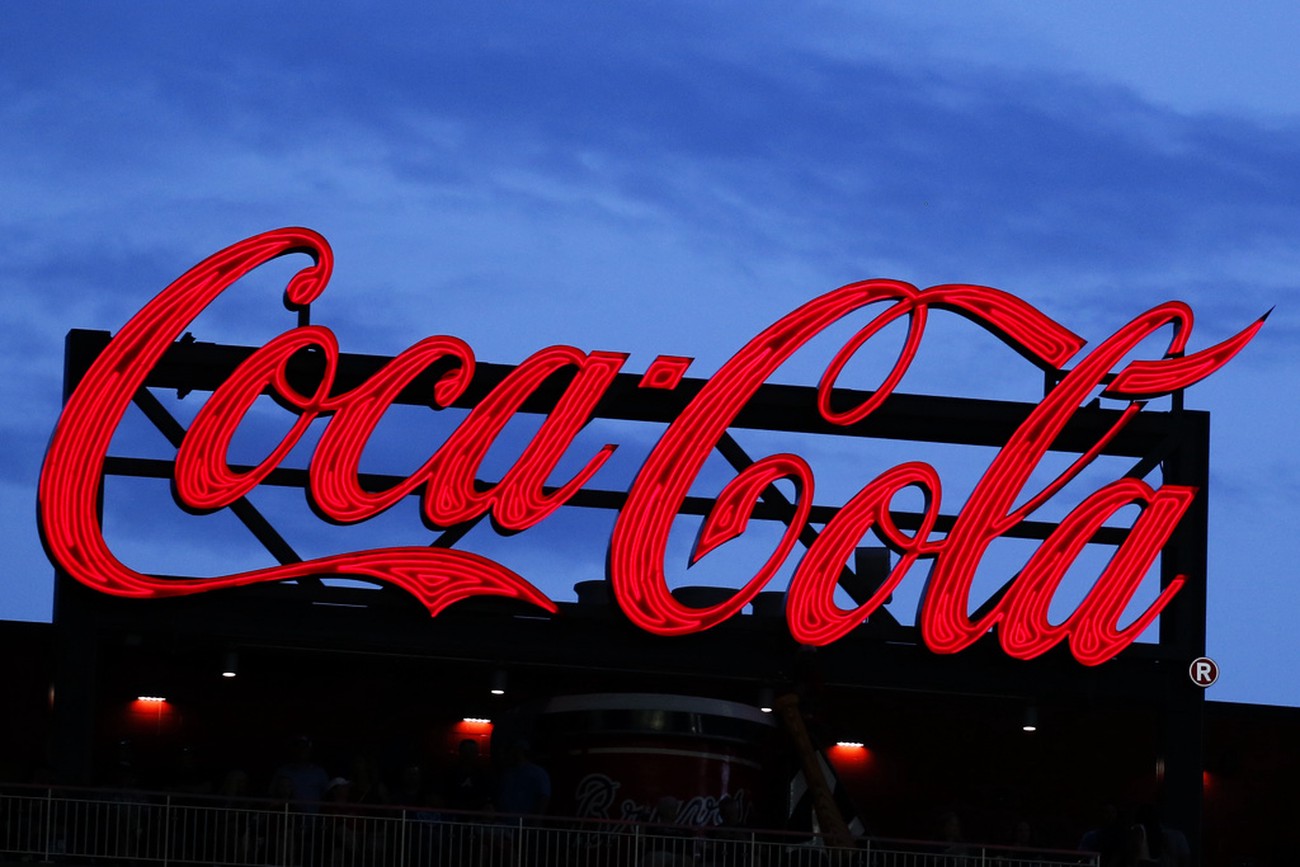 Coca-Colas vinst faller – men aktien stiger