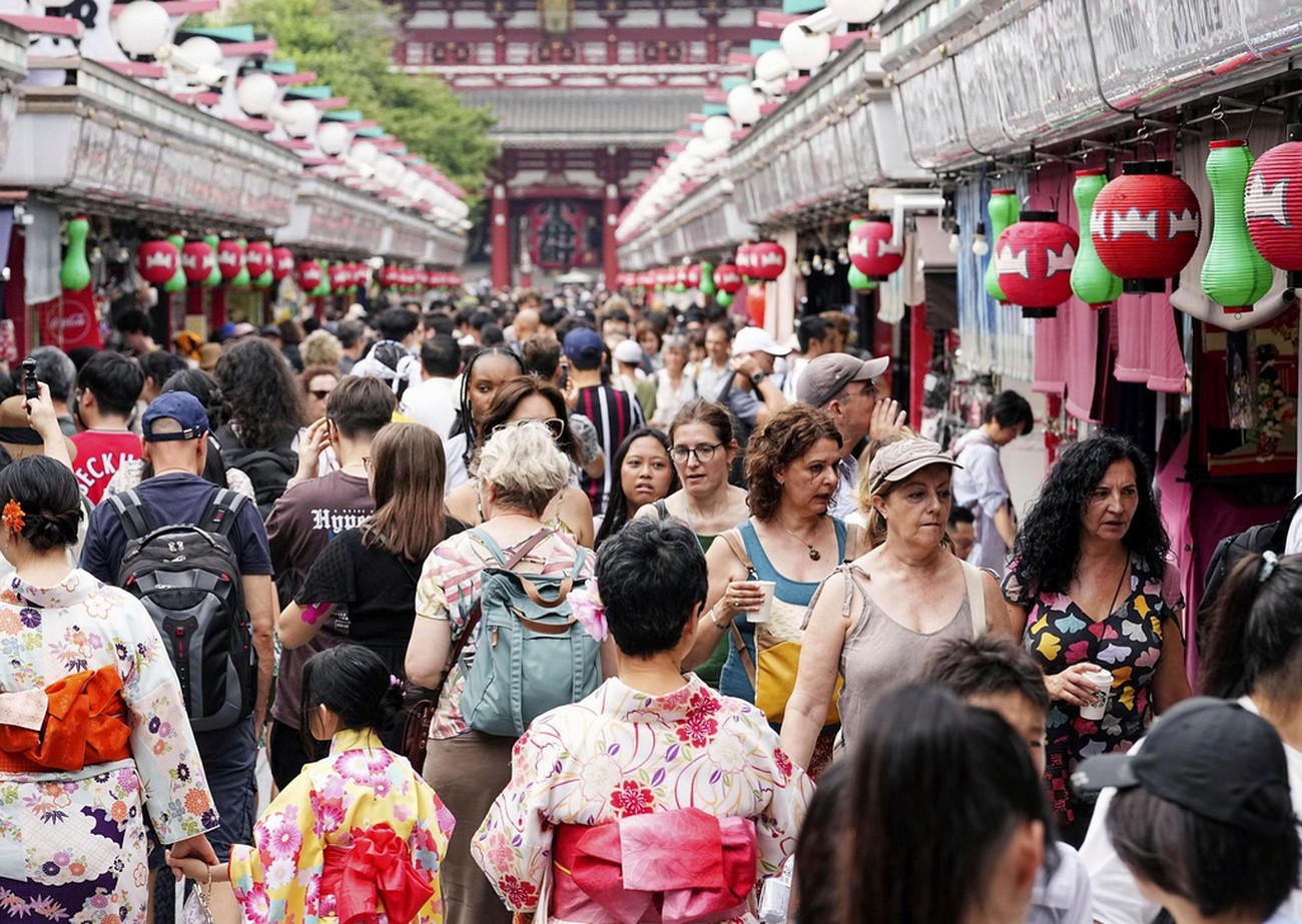 Rekordmånga turistade i Japan 2024