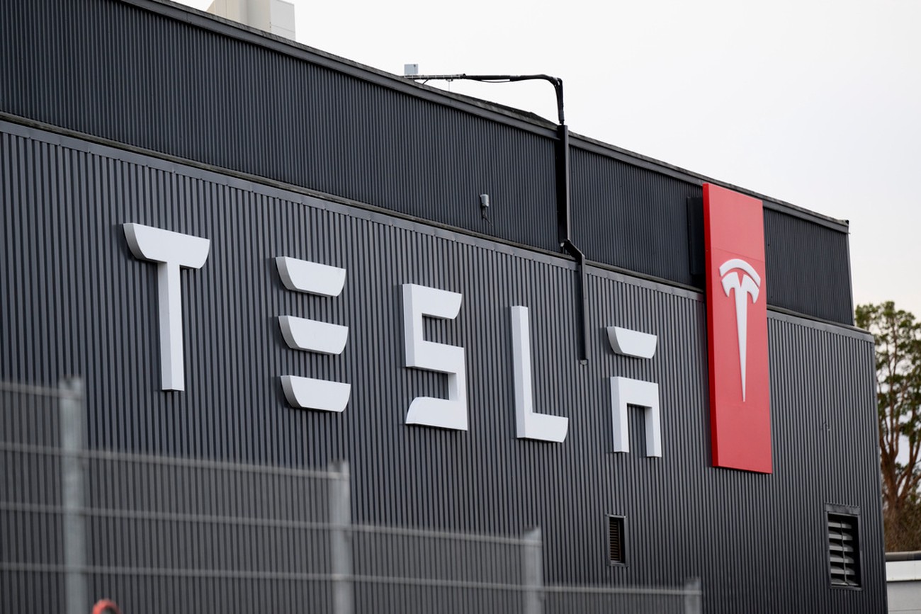 Elektrikerna varslar mot Tesla i importhamn