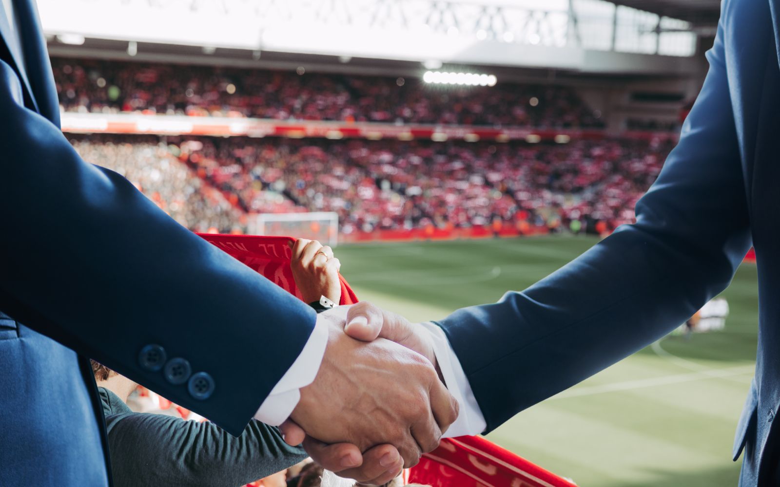 Adidas återvänder som sponsor till Liverpool