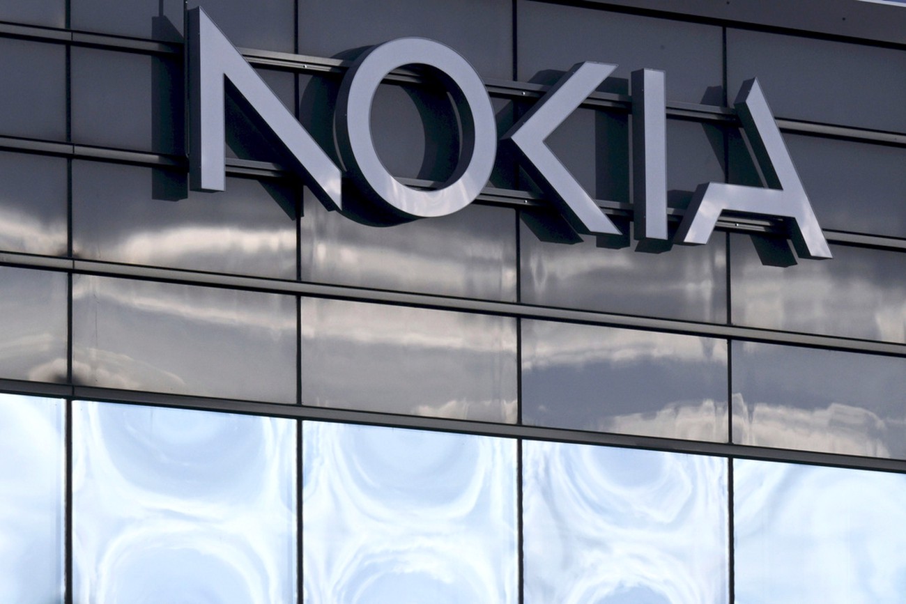 Stort vinstfall för Nokia – ser tulleffekter