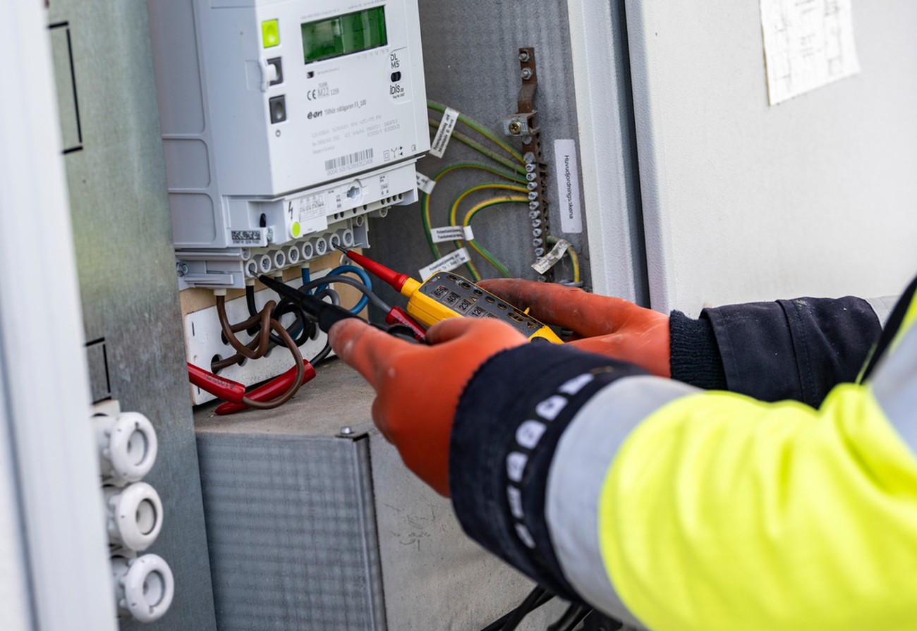 Elektrikerna varslar om strejk