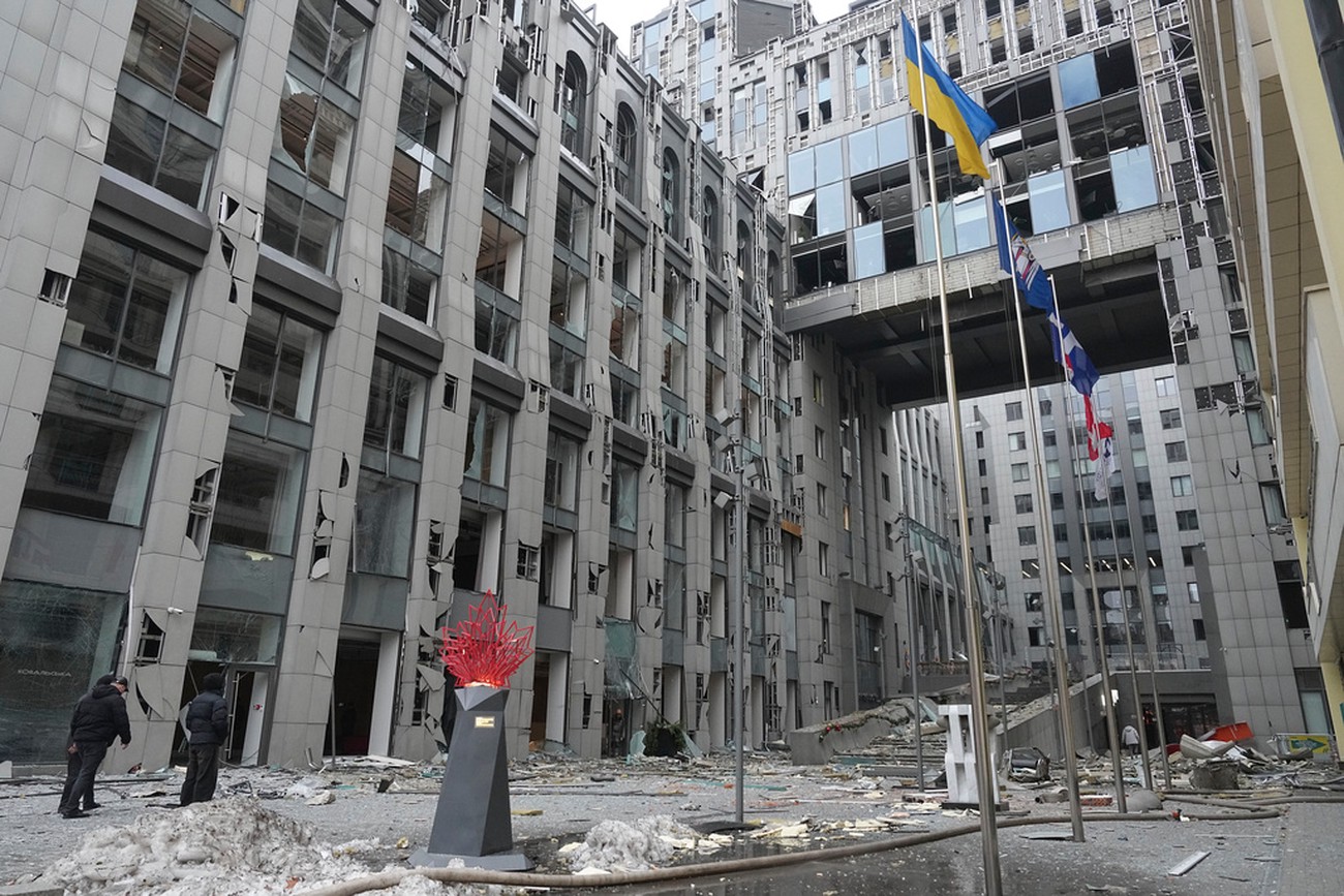 Garantier för Ukraina-affärer förlängs