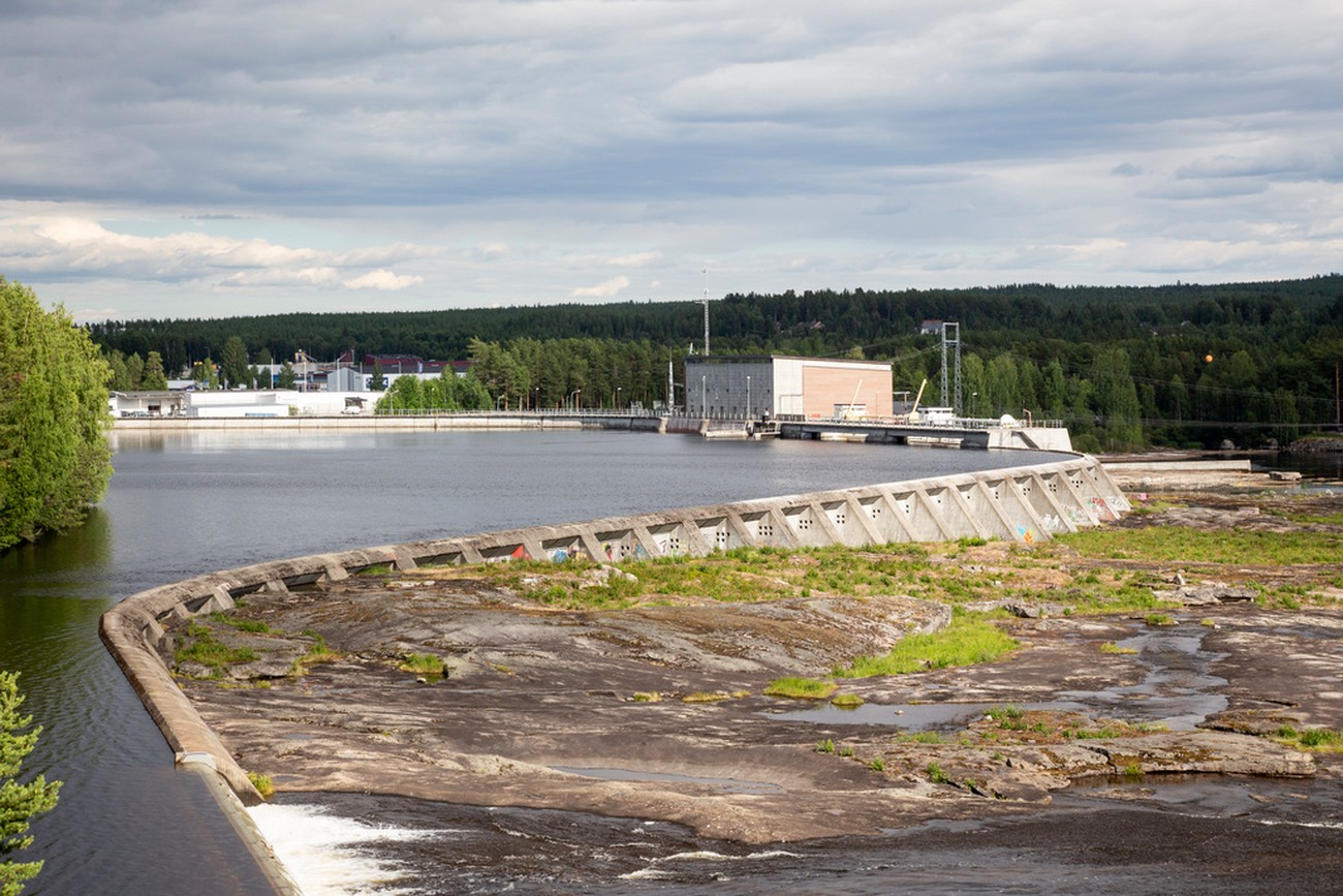 Rekordfyllt "vattenbatteri" pressar elpriset