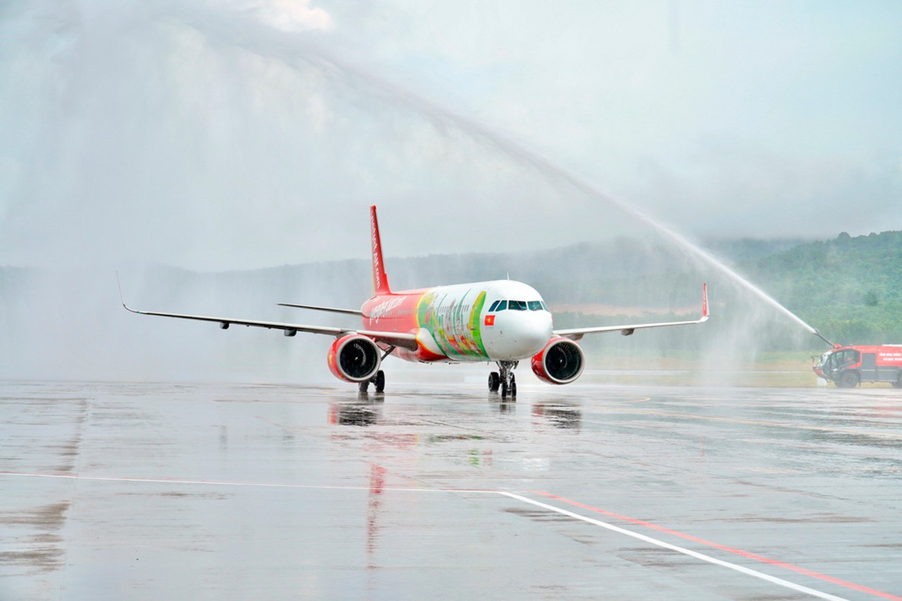 Lågbudgetbolag miljardköper flygplan