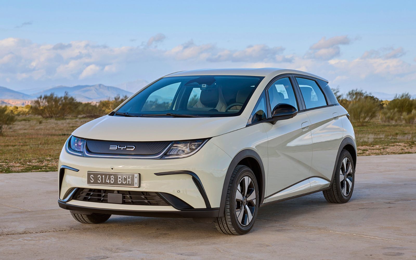 Kinesiska BYD kör om Tesla i ny ranking