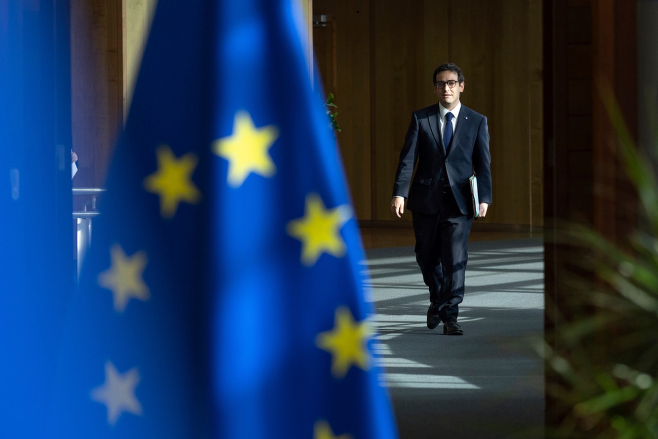 EU vill ha råvaror från Grönland och Ukraina