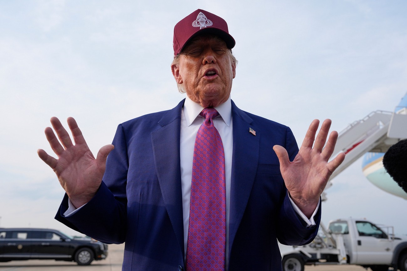 Domstol: Trump kan fortsätta med tullar