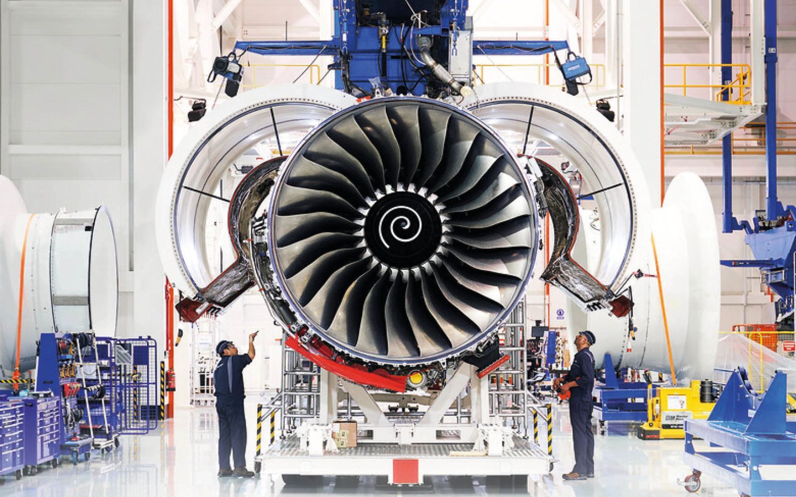 Rolls-Royce siktar på ny marknad för flygplansmotorer