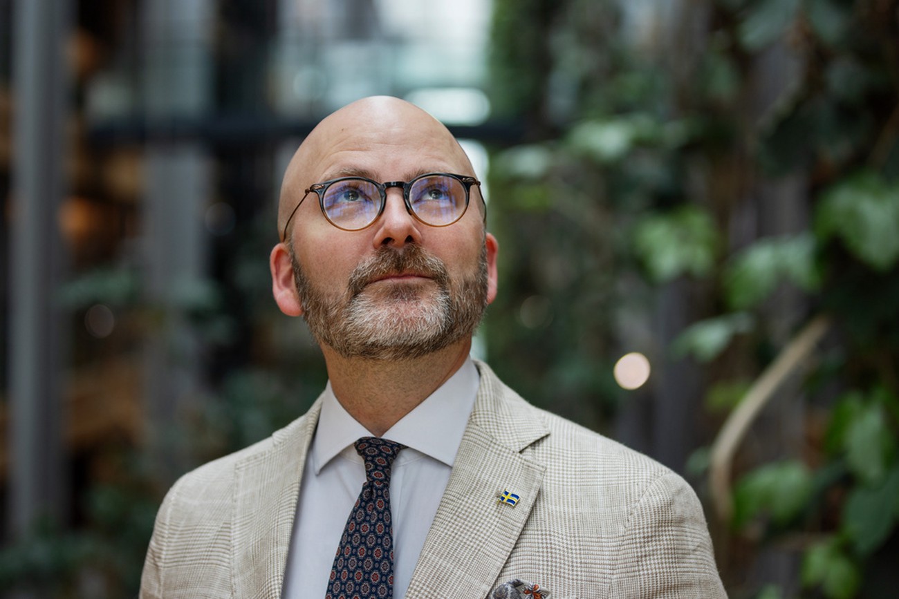 EU-ministern: Budgeten är alldeles för stor