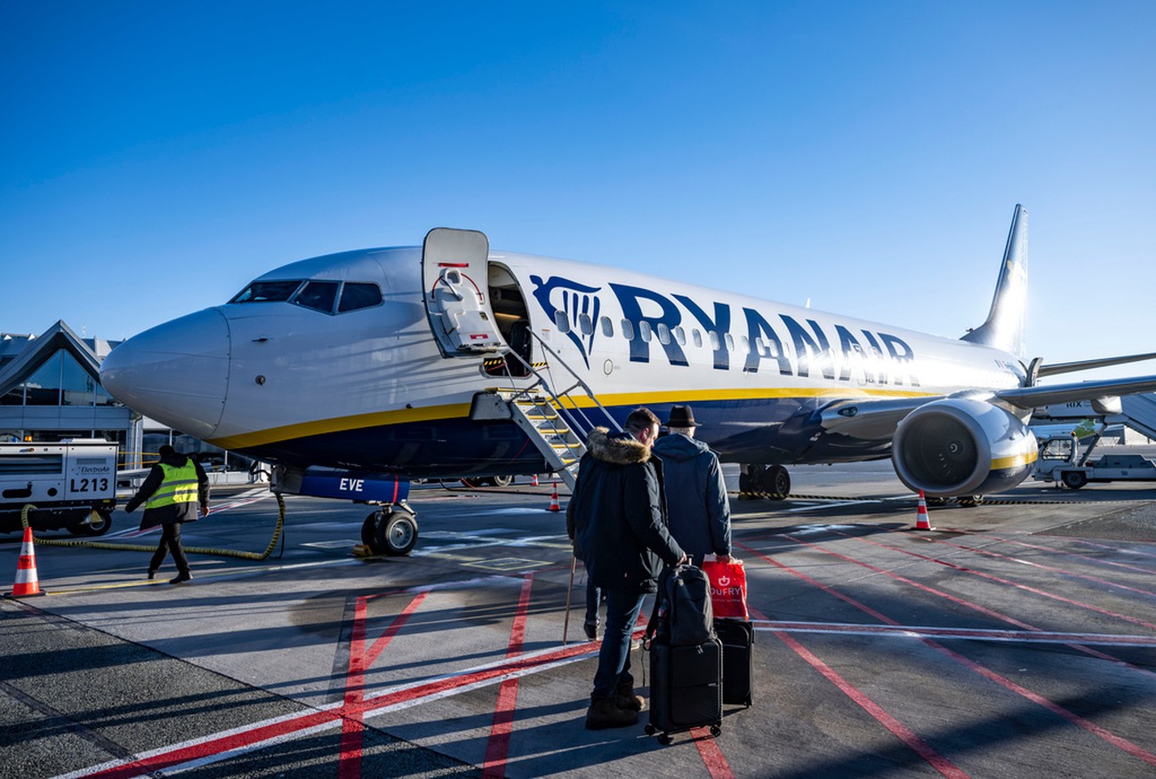 Ryanair kan höja bonus i jakten på väskfusk