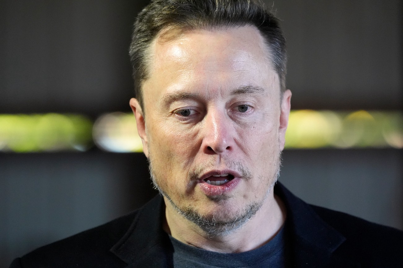 Tesla-aktien fortsätter falla