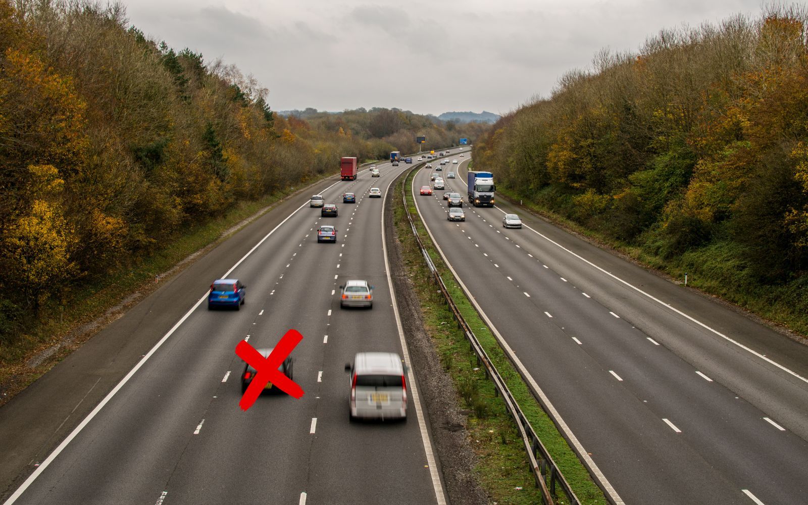 Undvik detta vanliga misstag på motorvägen – annars riskerar du böter