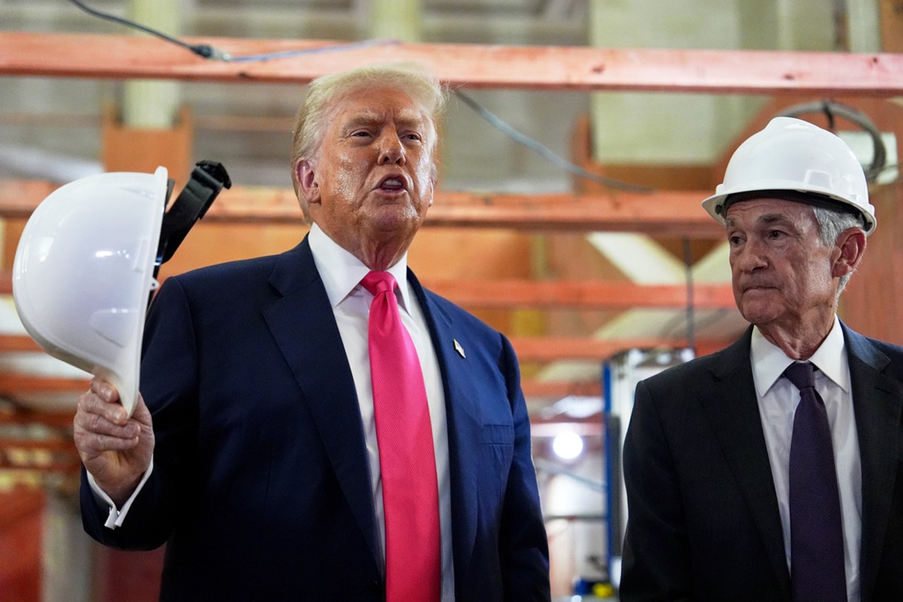 Trump i nytt utbrott mot Fed-chef: ”Envis idiot”