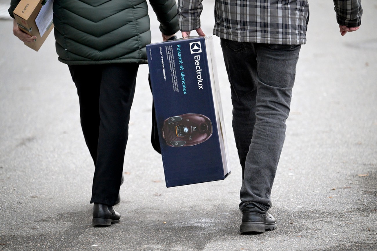 Electrolux får sänkt kreditbetyg