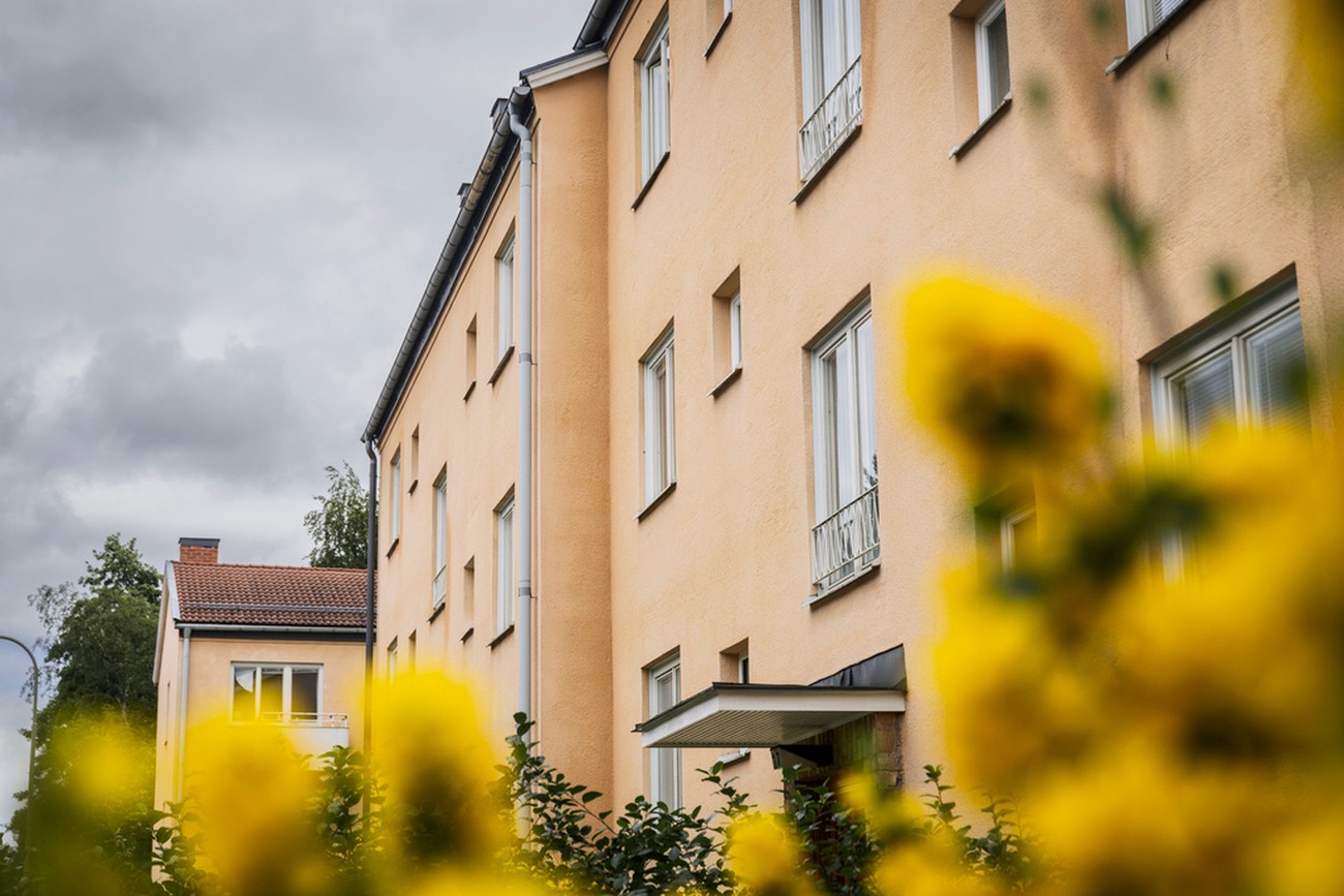 Hälften av bostäderna säljs under utgångspris