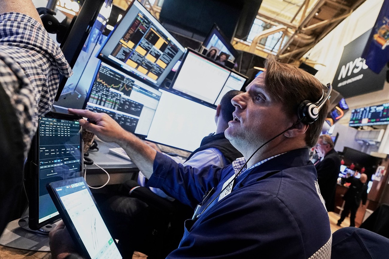Stilla på Wall Street inför toppmöte