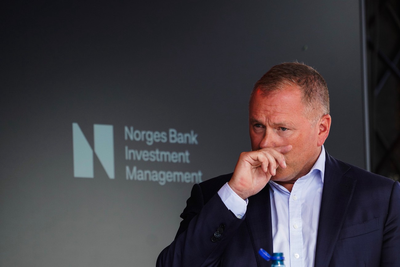 Oljefonden säljer innehav i israeliska banker