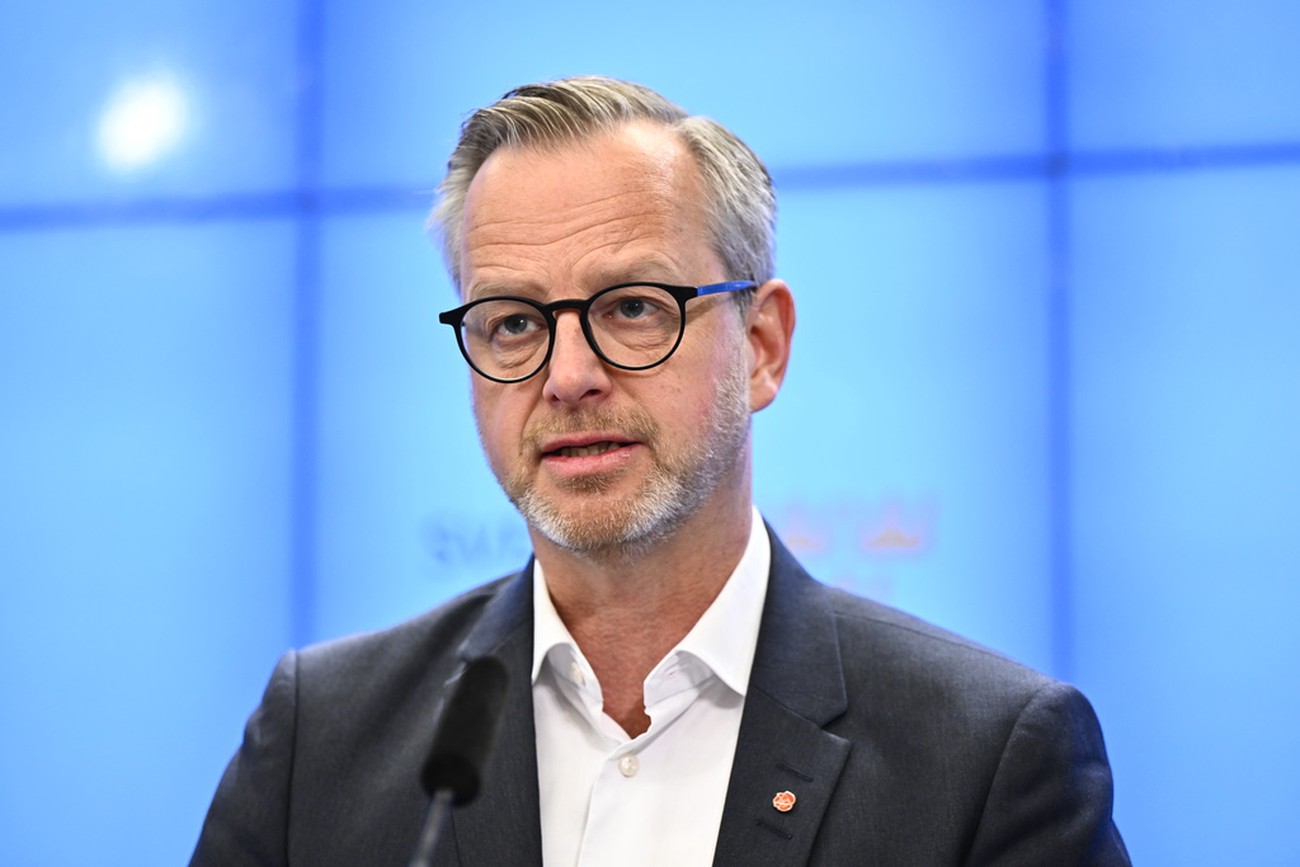 Oppositionen: Regeringen är desperat