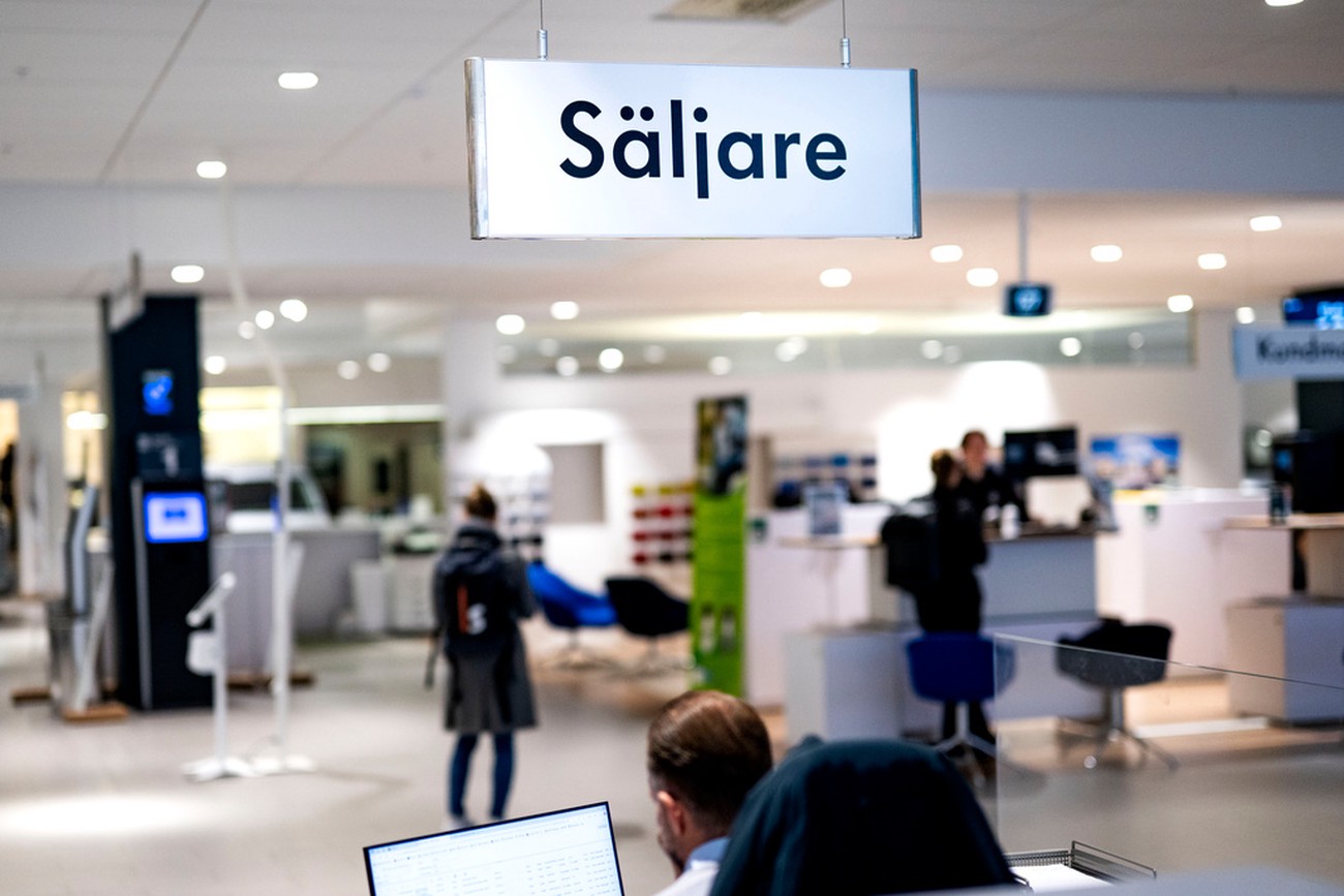 ”Tiotusentals skulle förlora jobbet”
