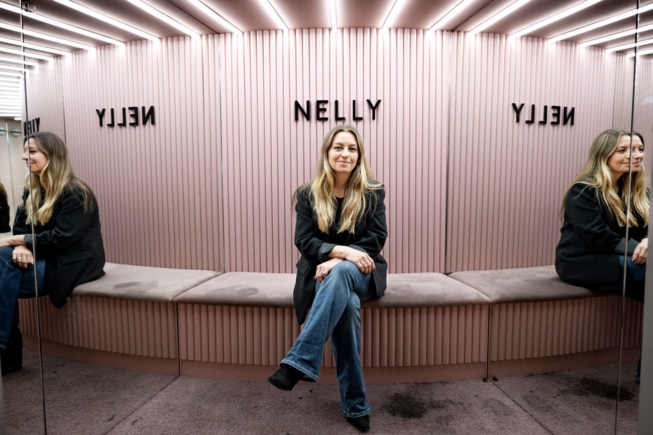 Nelly stämmer kinesiska e-handelsjätten för stöld