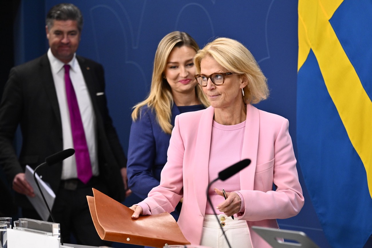 Sänkt skatt och billigare förskola i budgeten