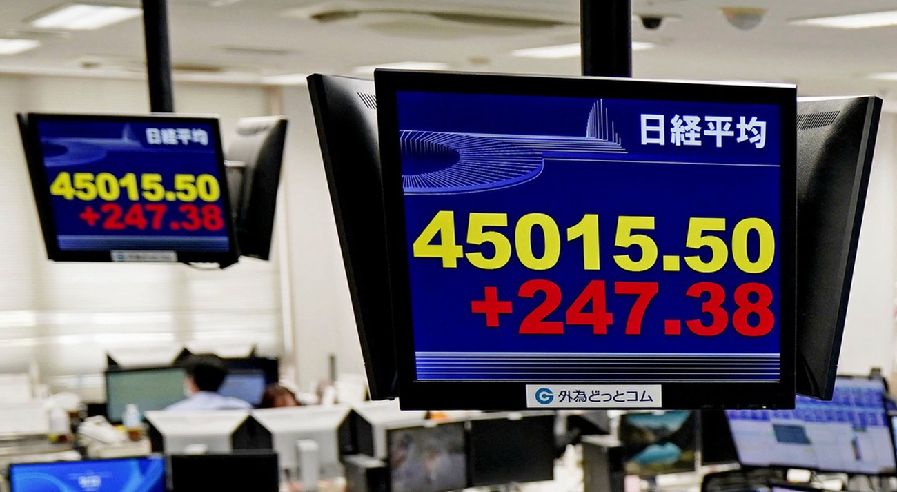 Asienbörserna följer nedgång på Wall Street