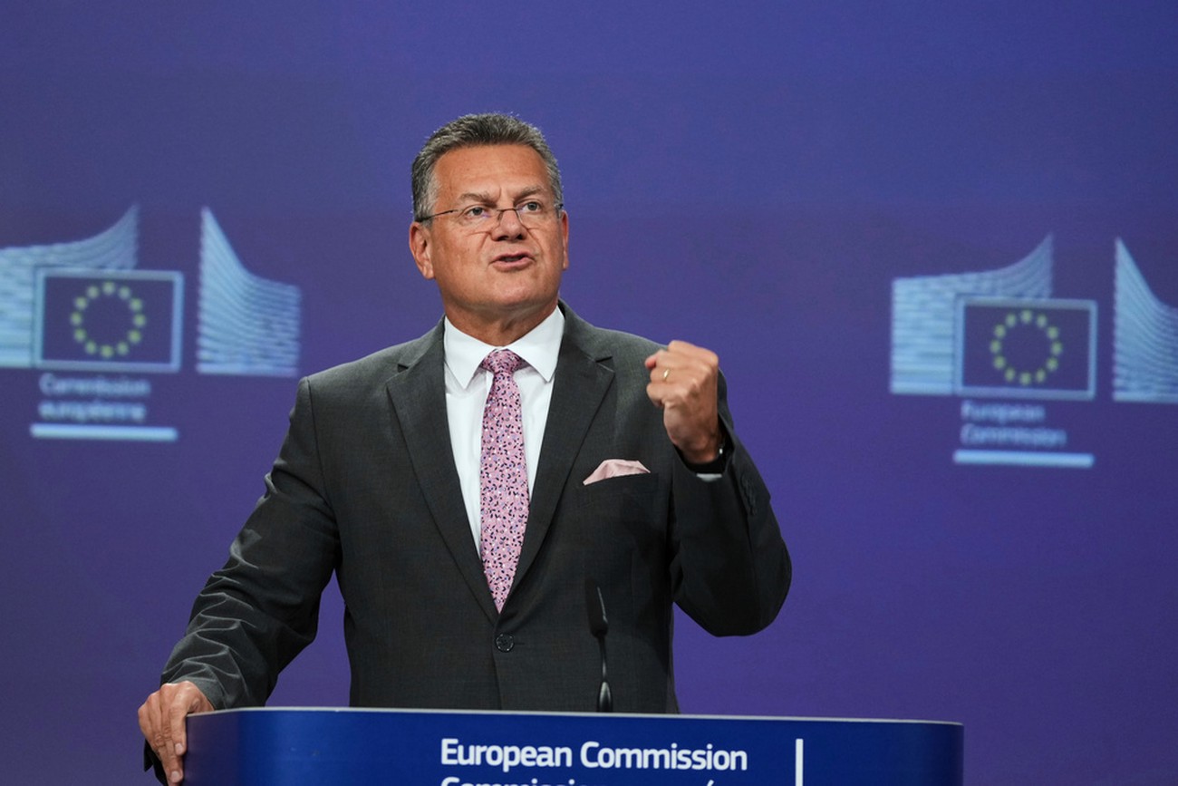 EU kallar Kina till ”brådskande” exportsamtal