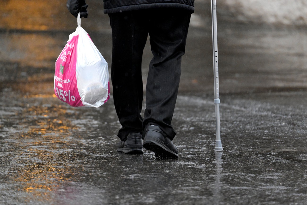 Ett år efter skatten – rusning på plastpåsar