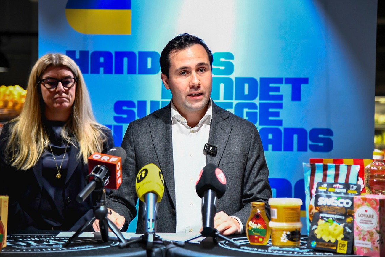Ica och Coop ska lyfta fram ukrainska produkter