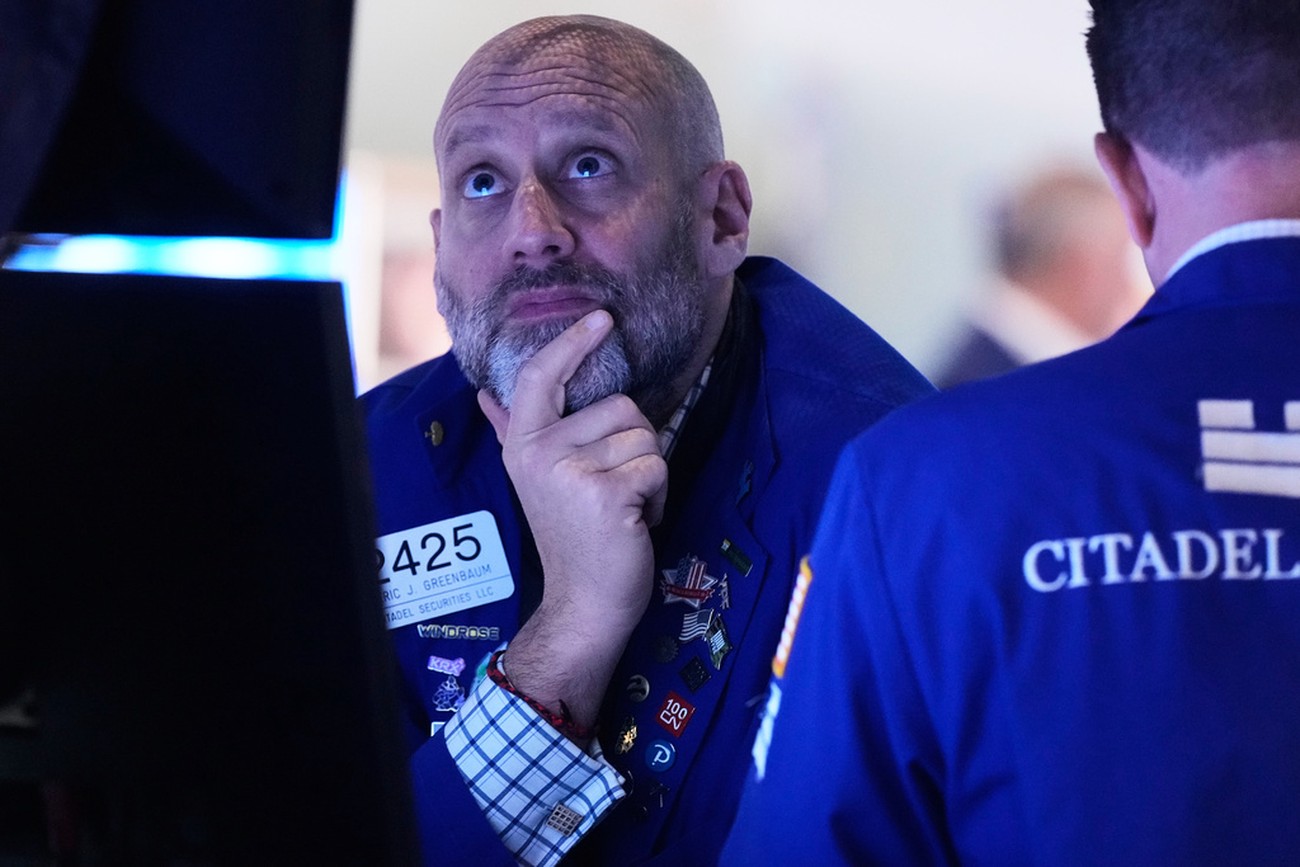 Wall Street stängde stadigt efter darrig vecka