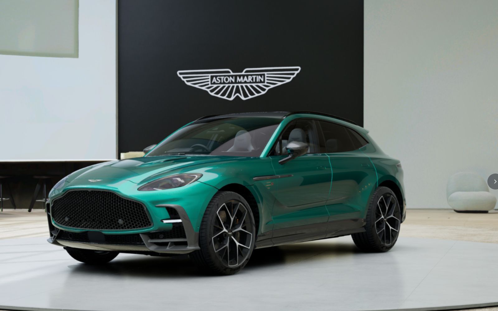 Anrika lyxbilstillverkaren på väg att köpas ut från börsen