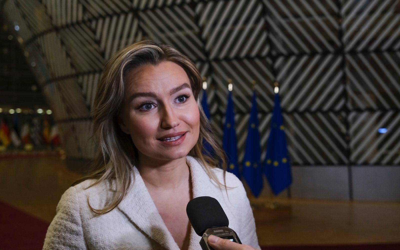 Regeringen intensifierar insatser för gröna stålbolaget