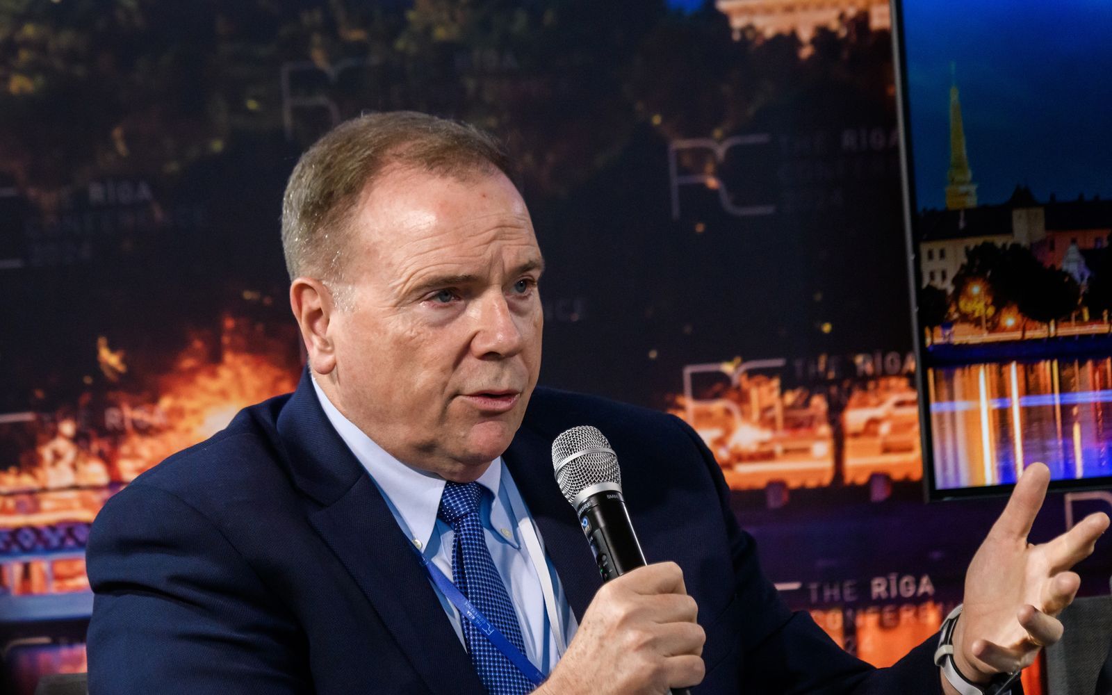 Generalens varning: Europa hotas om Ukraina faller – och USA drabbas också