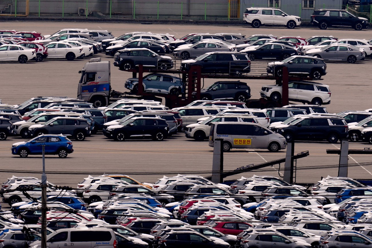 Sydkoreanska bilaktier stiger efter tullbesked