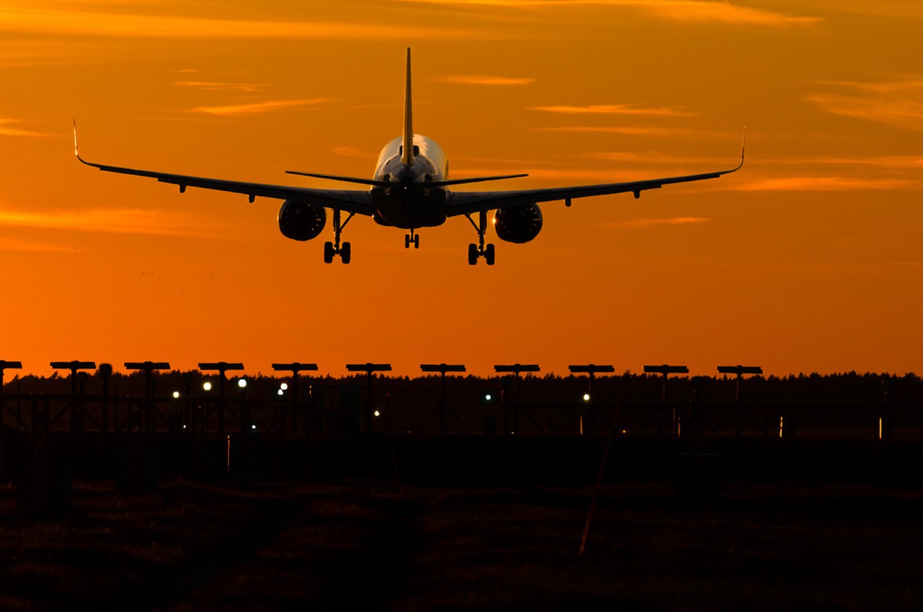 Flygresorna ökade i november – inrikesflygen drog