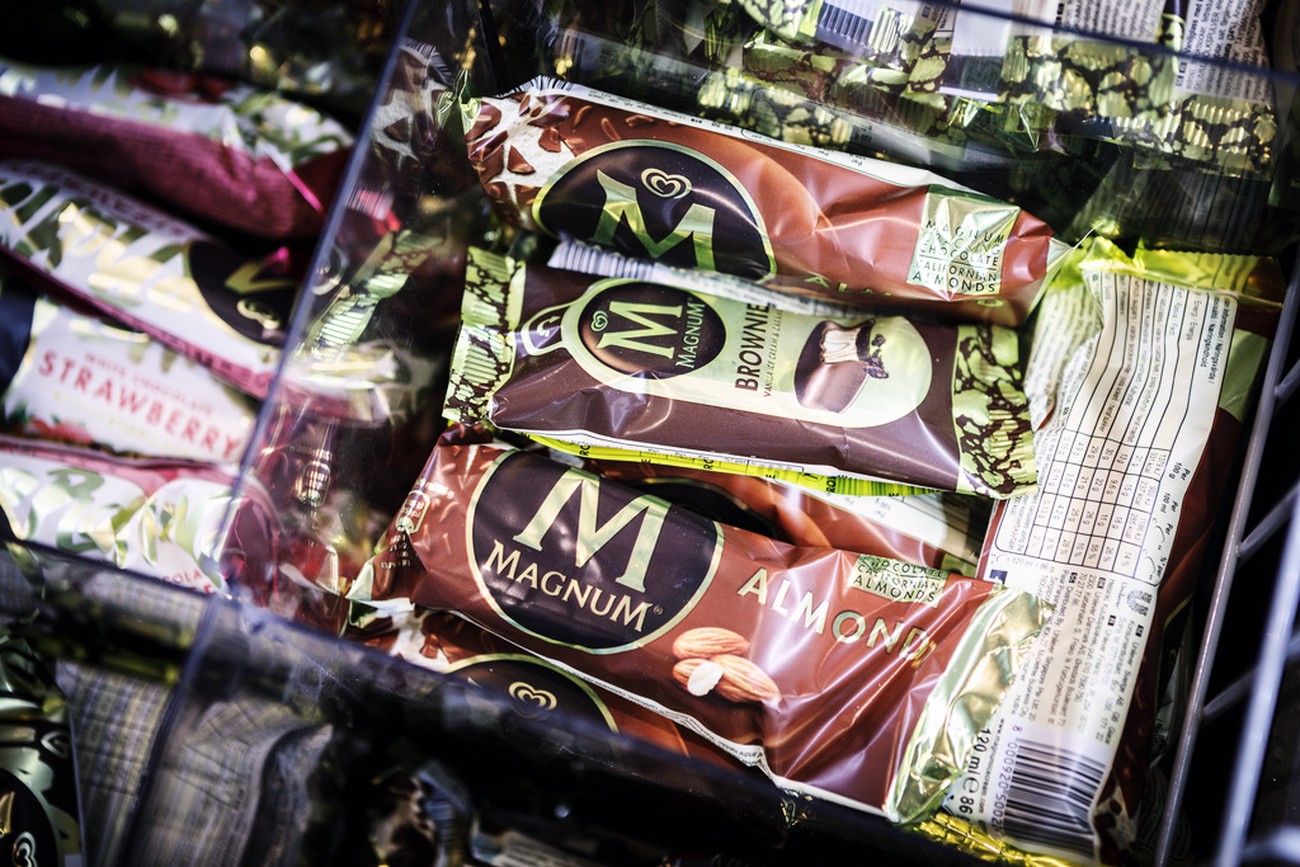 Glassjätten backar i börsdebuten