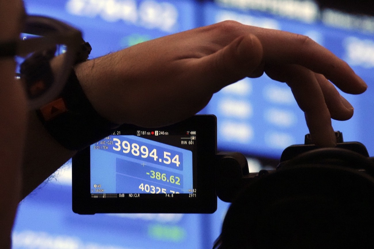 Historisk räntehöjning ger lyft på asiatiska börser