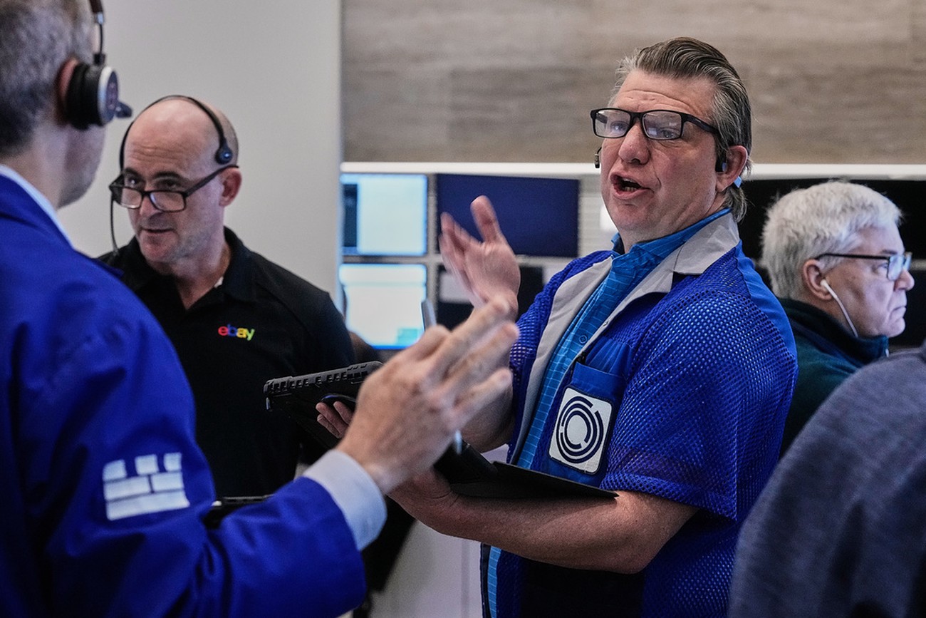 Försvarsaktier störtdyker – efter Trumps besked om utdelningsstopp