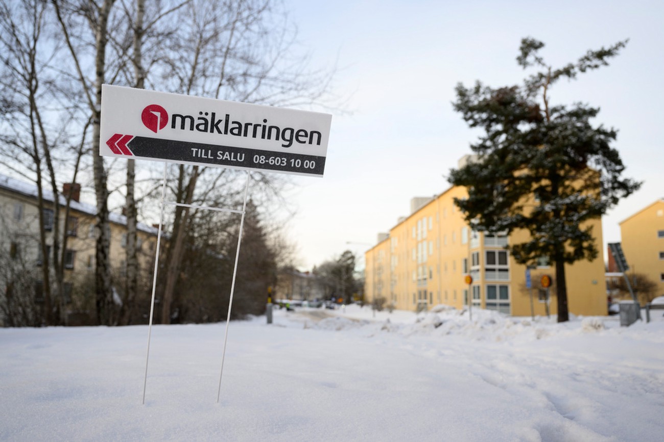 Fler hushåll väntar stigande bostadspriser – färre vill binda sina bolån