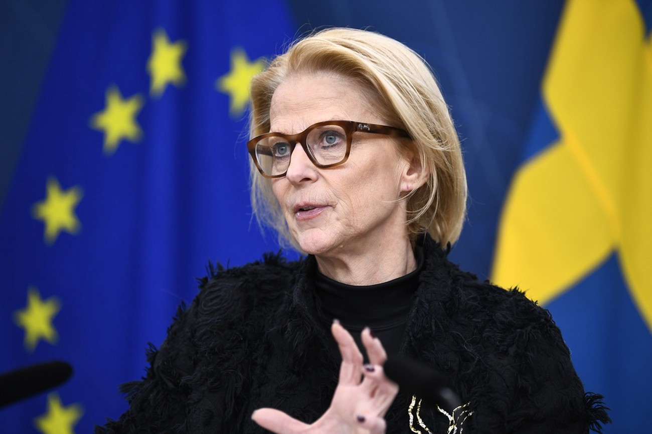 Svantesson kräver kraftfullt EU-svar mot Trumps tullhot och Grönlandsplaner