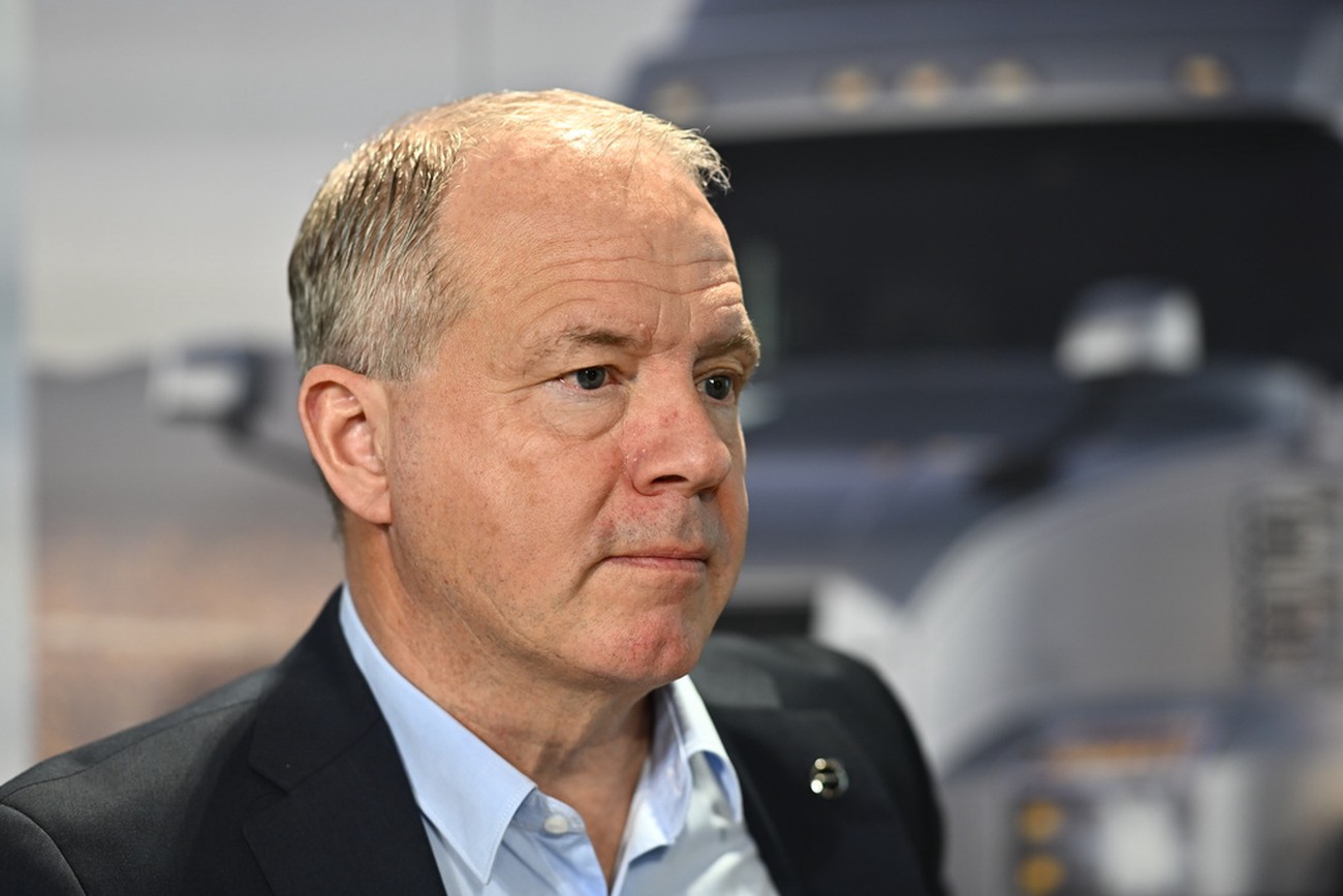 Volvo ser starkare marknad – men sänker utdelningen trots vinstlyft