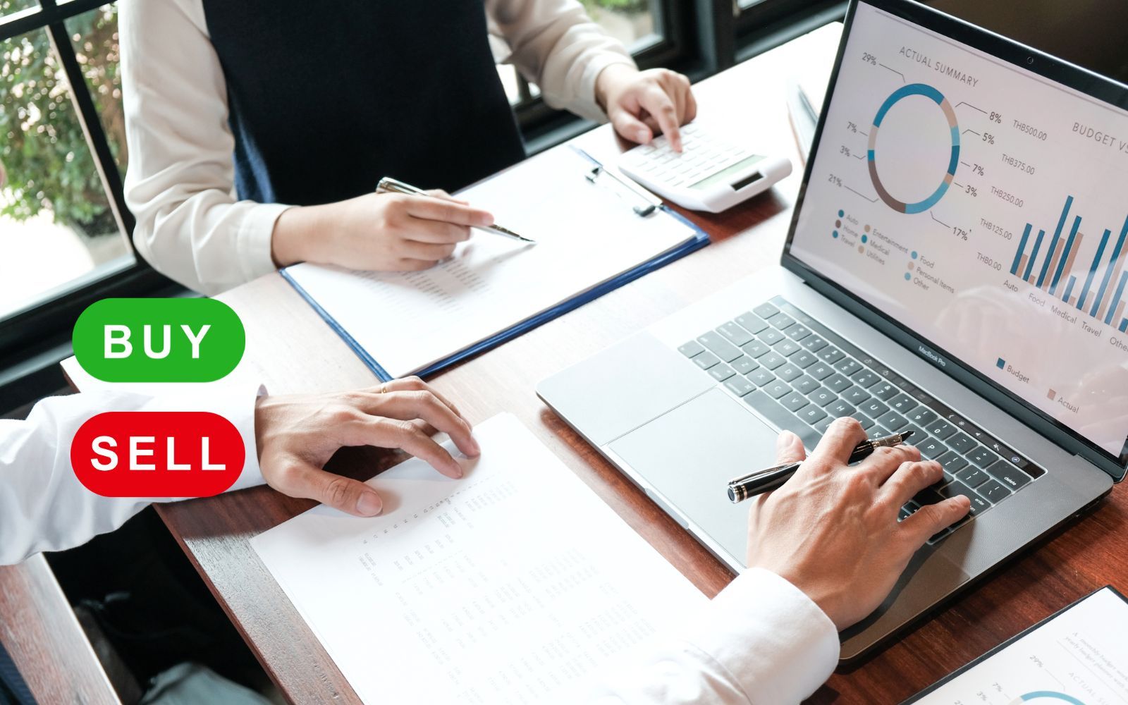 Höjda förväntningar på försvarsbolaget – analyshus ger köpråd