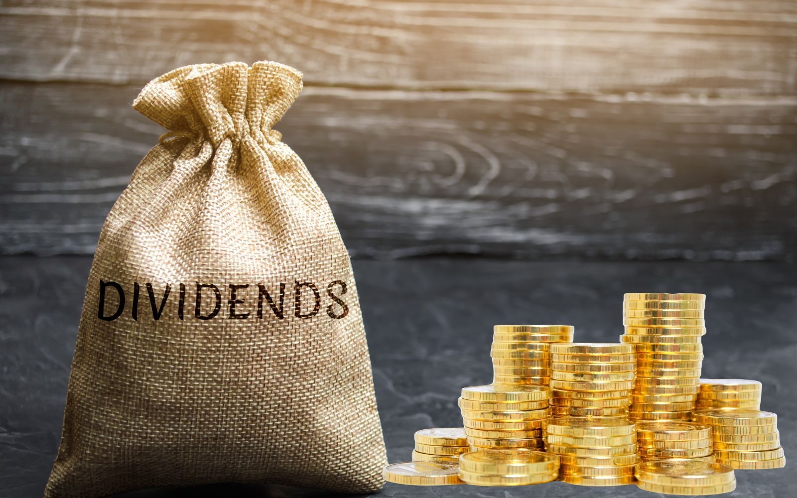 Snart dags för miljardregn – så laddar utdelningsexperterna