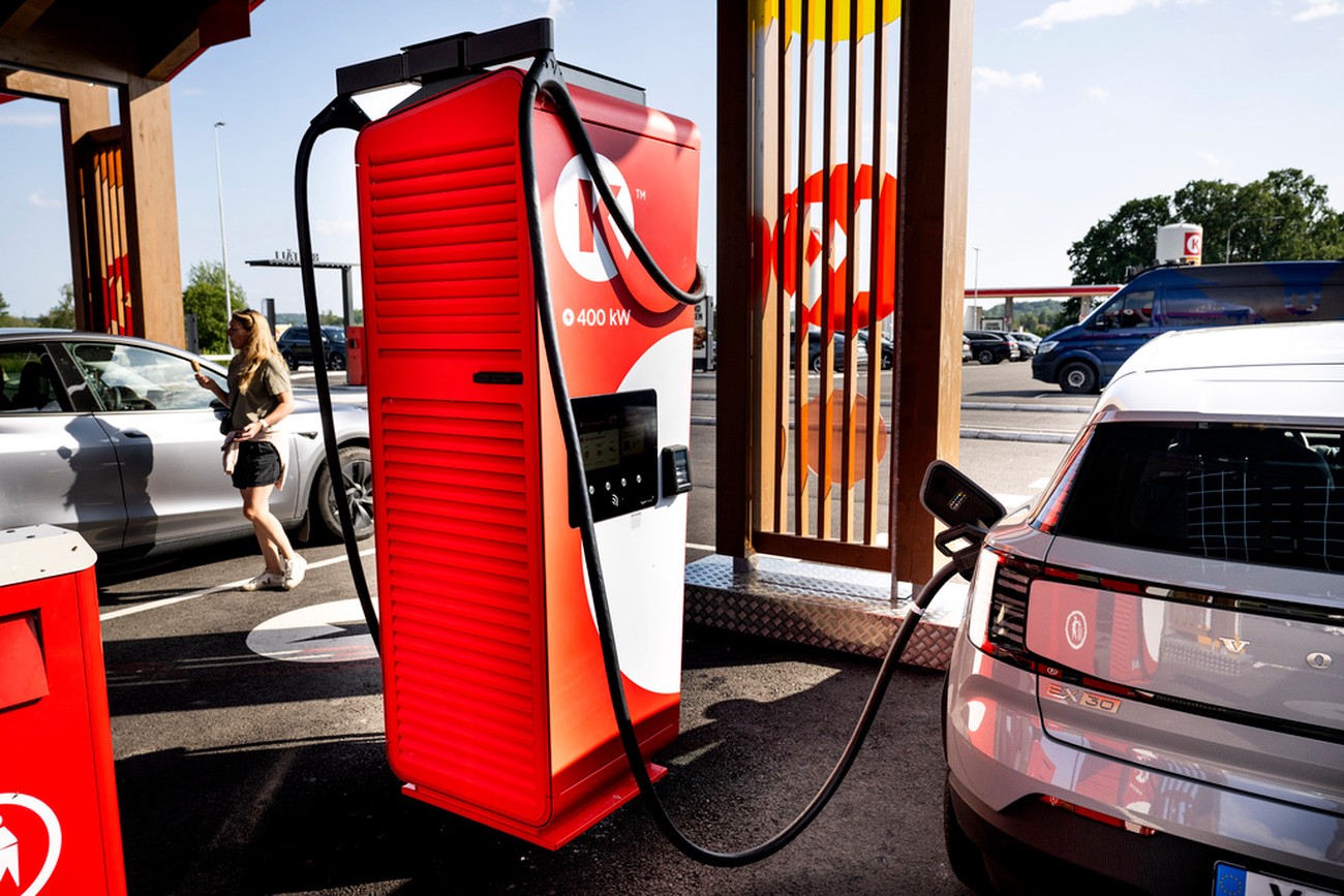 Elbilsboomen slår olika – så skiljer sig tillväxten mellan land och stad