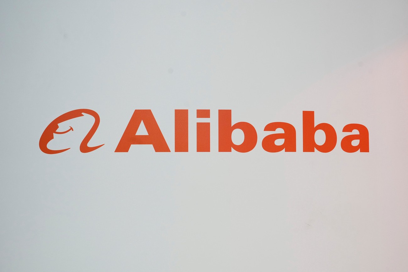 Tung dag för Alibaba – riskerar USA:s svarta lista efter kursraset