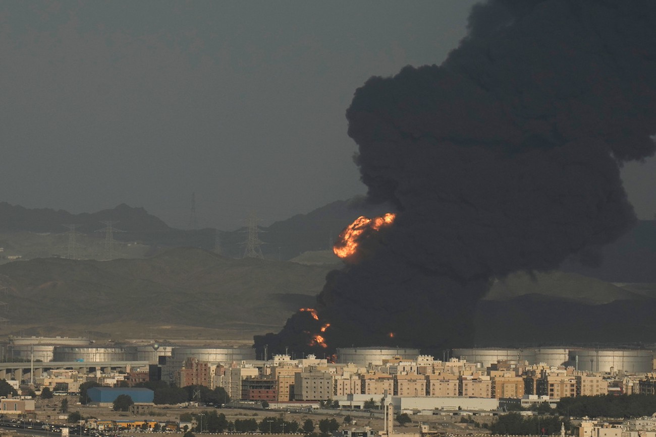 Saudiarabien återupptar oljeleveranser efter omfattande ledningsreparation