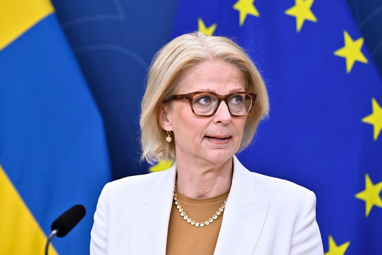 Finansministrar varnar Trump: Krig mot Iran hotar världsekonomin